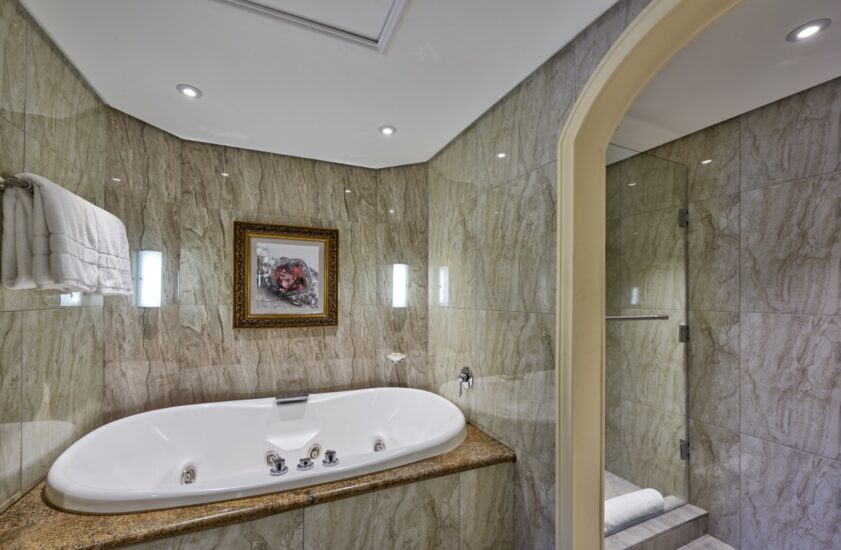 Executive Suite bathroom at the D'oreale Grande